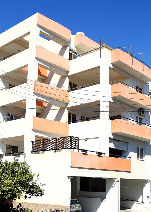 Penelope Court Apartment 102 Larnaca Exterior photo